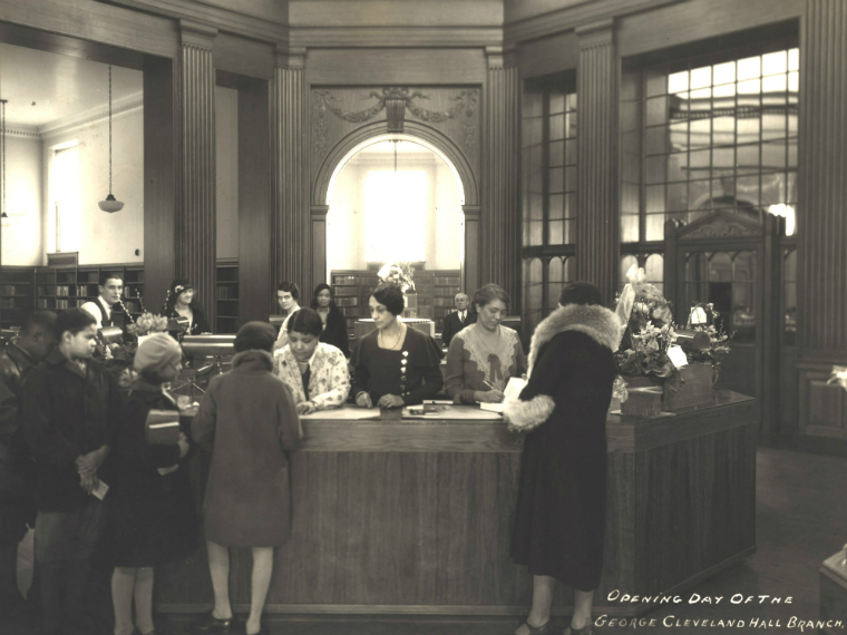 Opening-Day-of-Hall-Branch-hall084-o